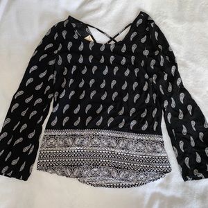 Long sleeve top